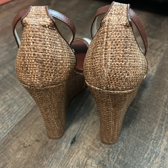 White House Black Market Women’s Elodie Platform Wedge Heels Size 7.5 - Picture 6 of 11